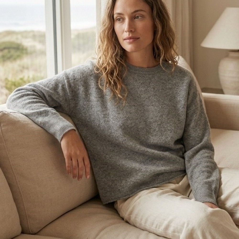 Naked Cashmere Knit Crew Neck Long Sleeve Pullover Sweater Gray Large